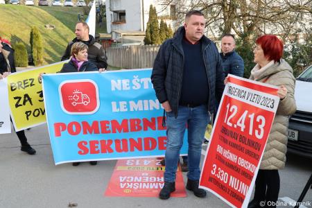 Javno pismo ministrici za zdravje in miren shod v podporo zoper ukinitvi Nujne medicinske pomoči Kamnik (4)